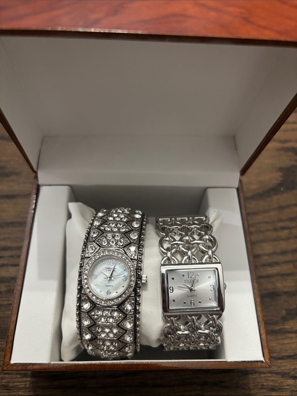 Ladies’ Watch Set – Embassy by Gruen & Studio Time – Clamper Style